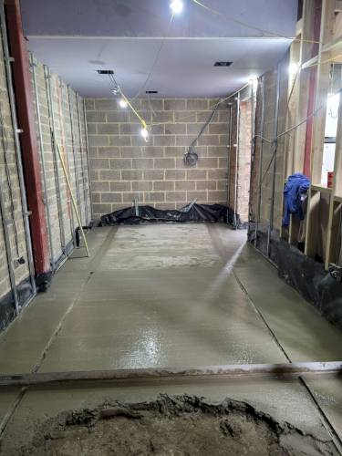 J & T building solutions - Driveway Services in London