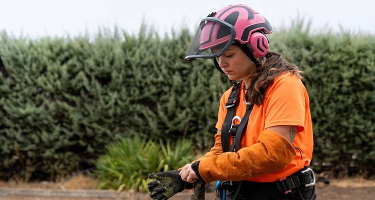 woman tree surgeon ppe