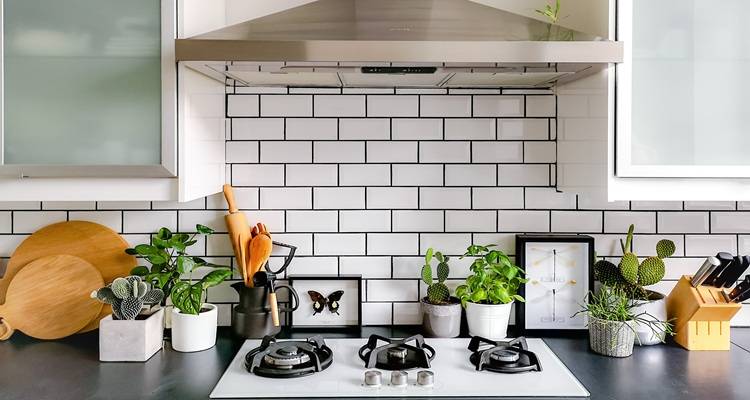 white metro tiles balck grout kitchen