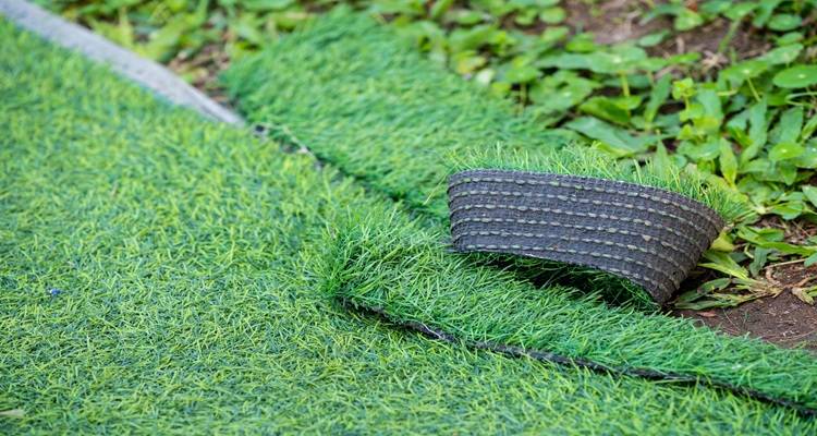 offcut fake grass