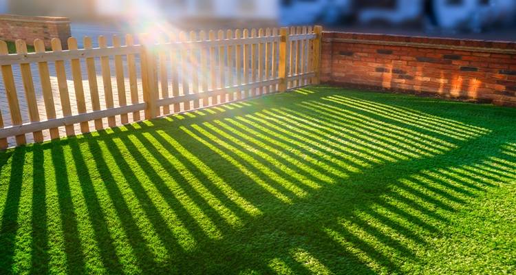 garden fencing fake grass