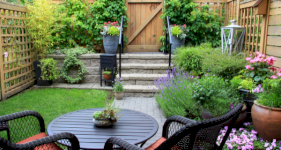 Big ideas for Small Gardens &ndash; Maximise Space