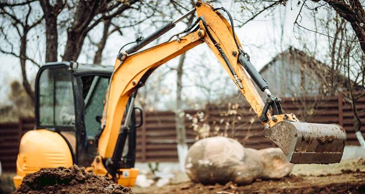 digger working