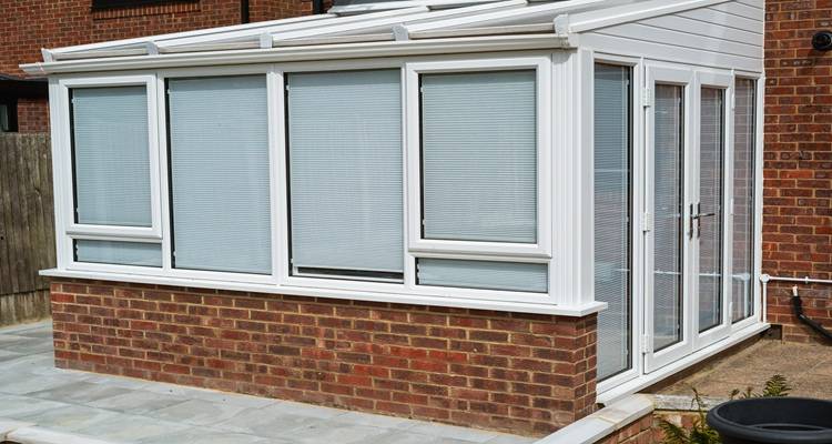 conservtaory fitted blinds