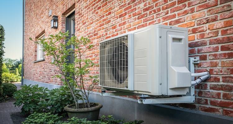 heat pump outside house