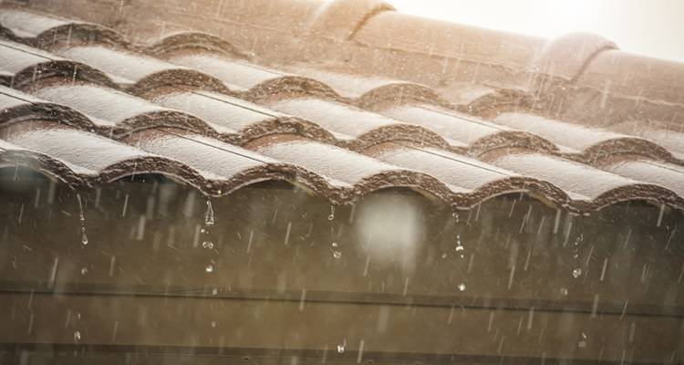 roof tiles torrential rain