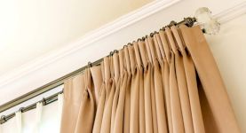 How to Fit a Curtain Pole