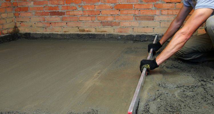 leveling a screed floor