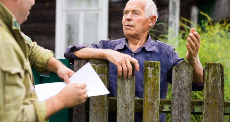 gardener agreeing terms