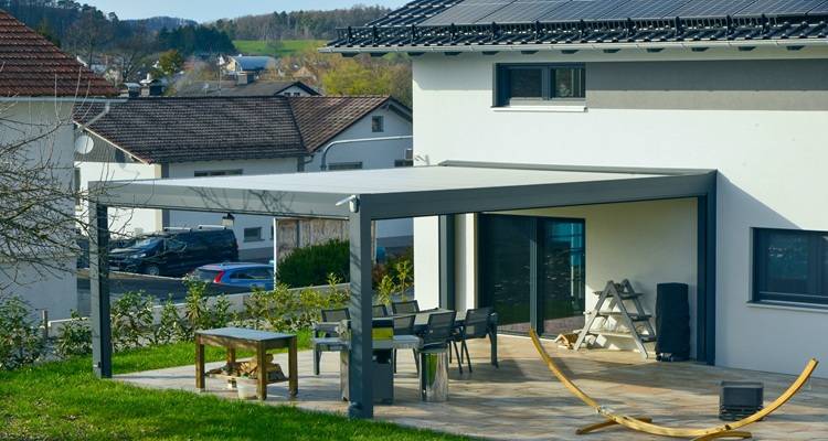 modern gazebo back of house