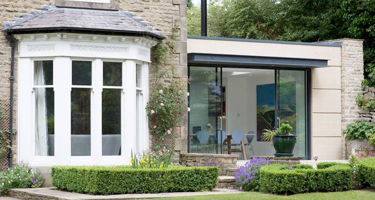 Side house extension