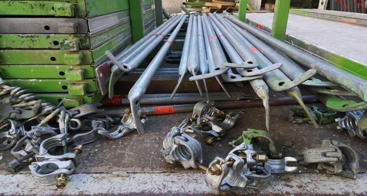 scaffolding poles