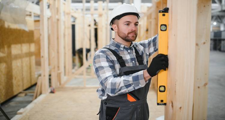 joiner with spirit level