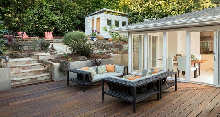 How to Create a Relaxing Outdoor Space (Even If It Rains)