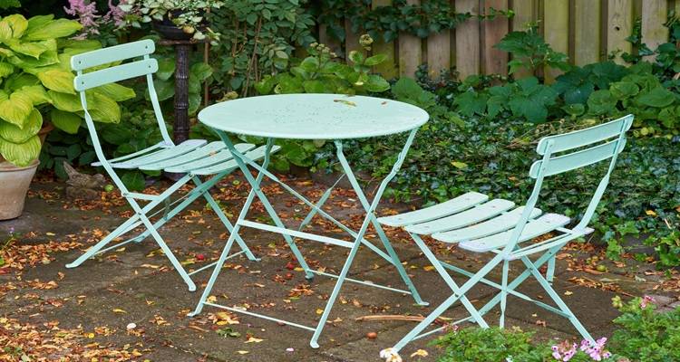 bistro garden set