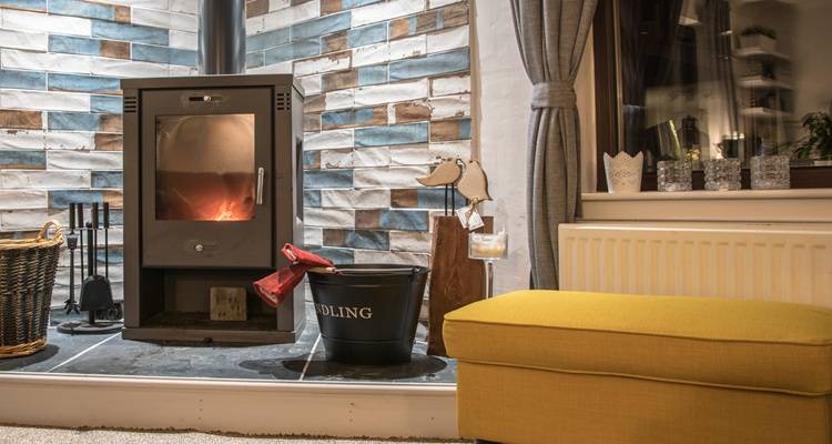 modern log burner black