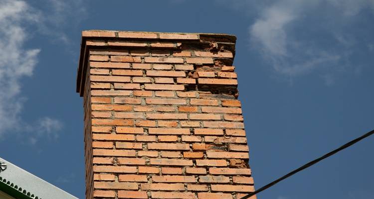 chimney stack needs repairing