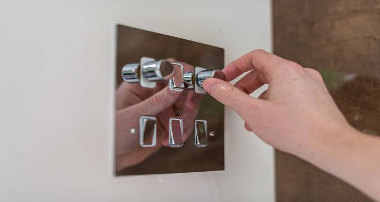 multiple lightswitch