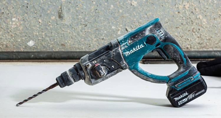 Makita drill