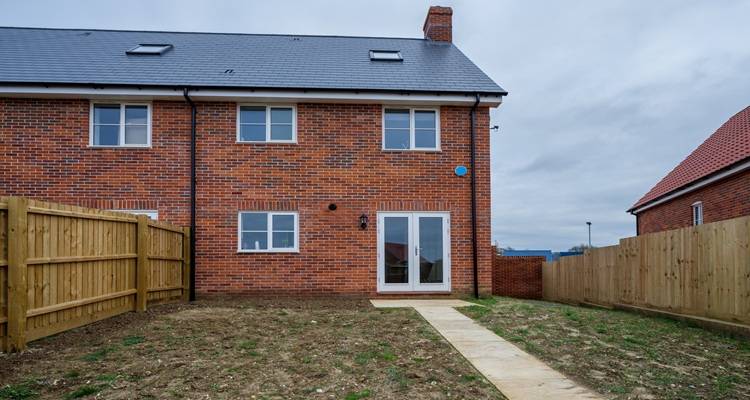 bare new build garden