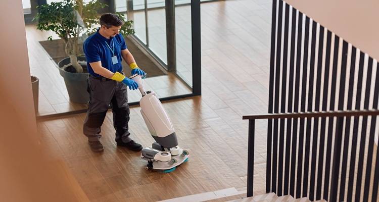 cleaner polishing floor