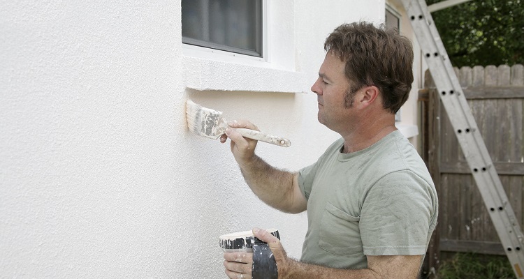 exterior house painter