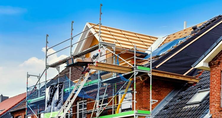 loft conversion being built