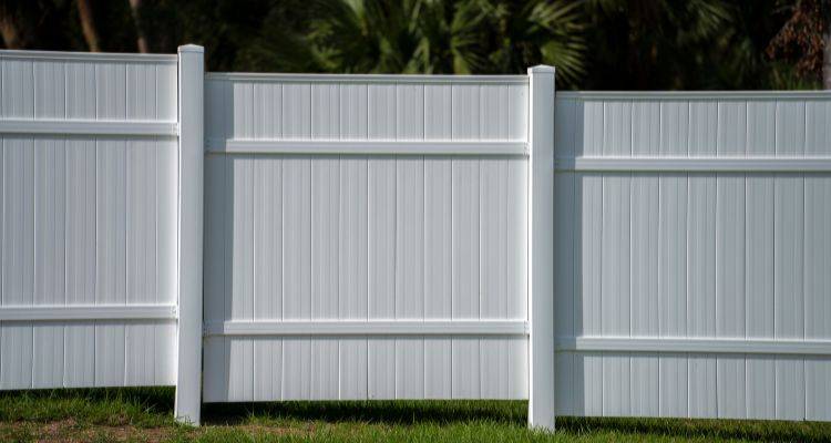 pvc vinyl fencing material cost