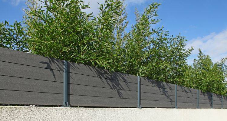 plastic fencing material cost