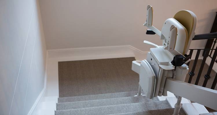 corner stairlift