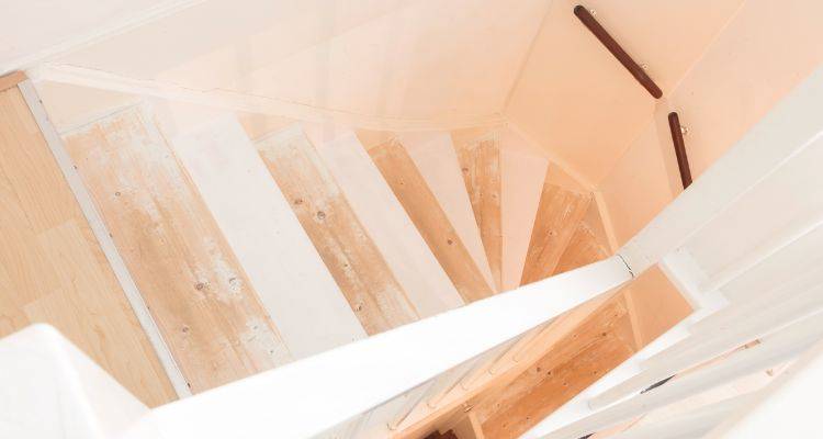 staircase painting supply costs