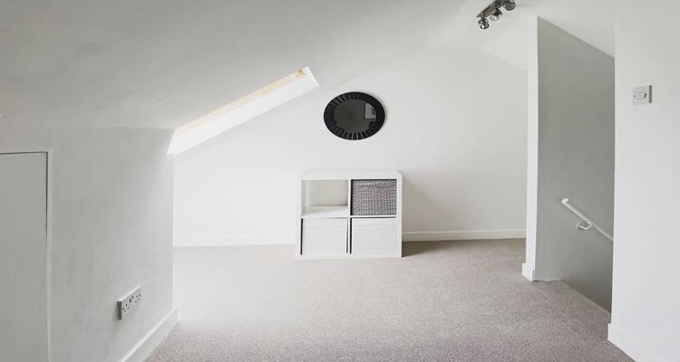 white loft inetrior
