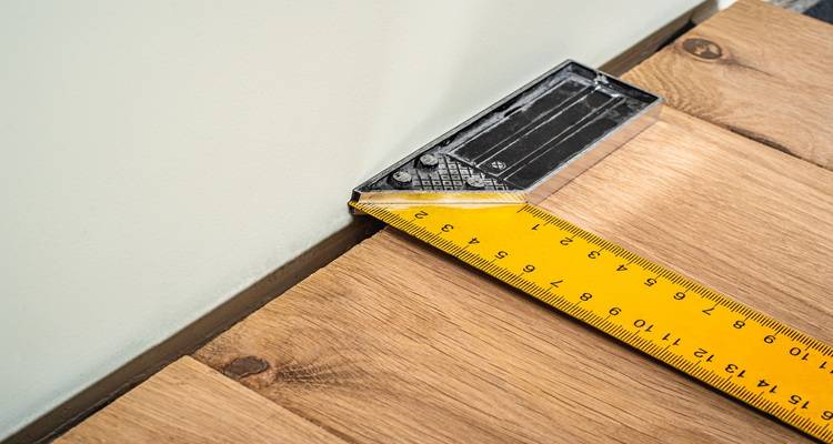 measuring tape floor expansion gap